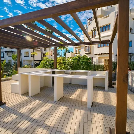 Lujoso En 1ª Linea Apartment Estepona